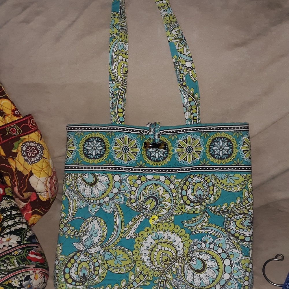 Vera tote green